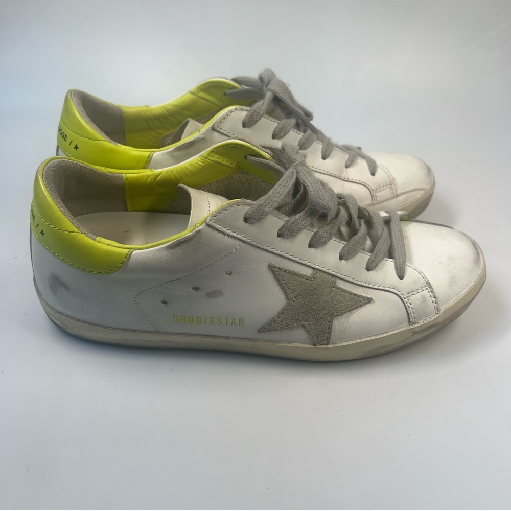 GOLDEN GOOSE Superstar Distressed Leather Sneaker white/lime green - Picture 5 of 16